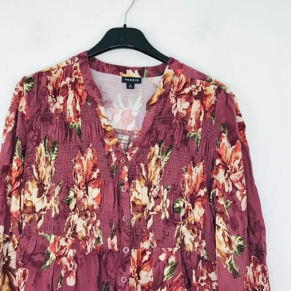 Torrid 0 (Large) Tunic Top Mauve Floral Babydoll Twill Smocked Button-Front CM25